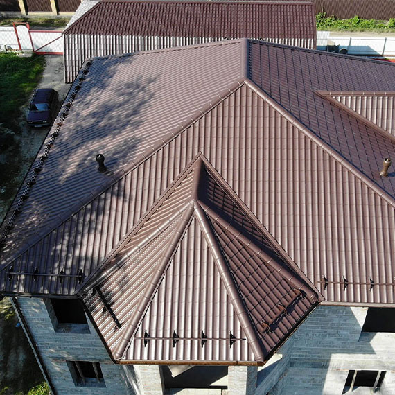 Монтаж сложной крыши и кровли в Чухломе и Костромской области